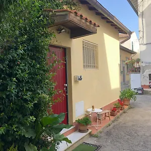 Casina Di Nina Livorno